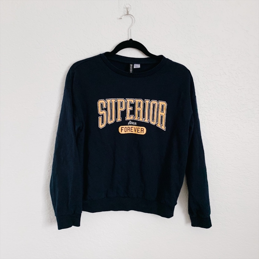 ❗3/$20 H&M Vintage Navy Sweatshirt